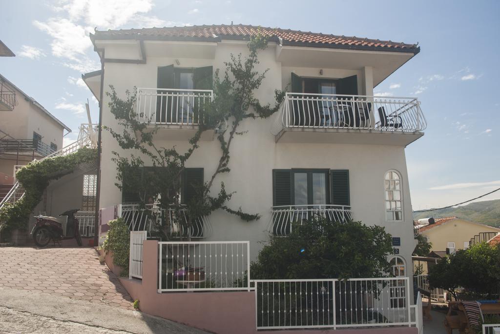 Apartments Vongula Trogir Zewnętrze zdjęcie