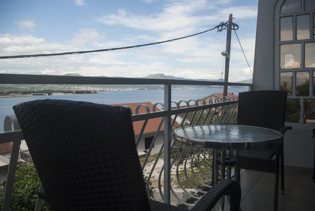 Apartments Vongula Trogir Zewnętrze zdjęcie